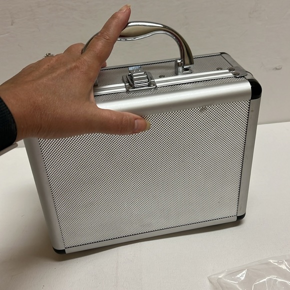 Diamond Microdermabrasion home kit - Picture 9 of 12